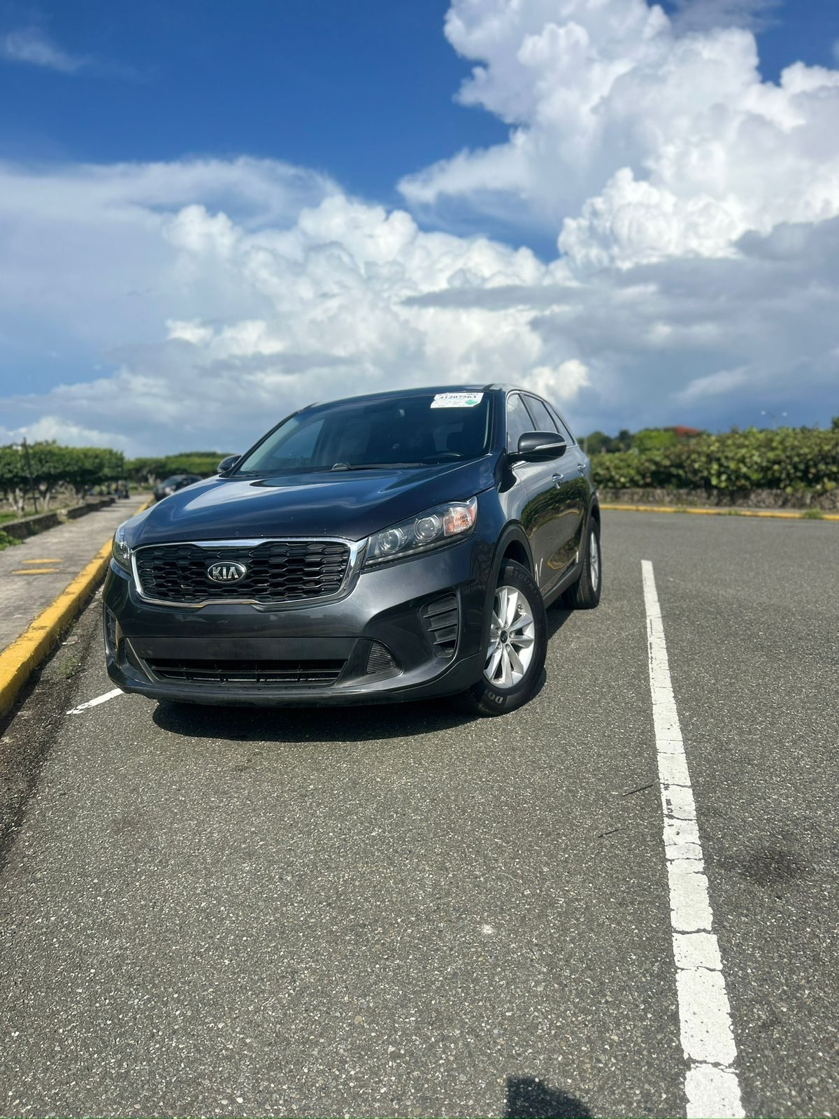 Kia Sorento 2019, color negro